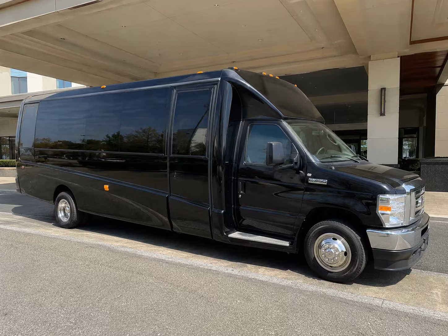 concert bus rentals in stockton