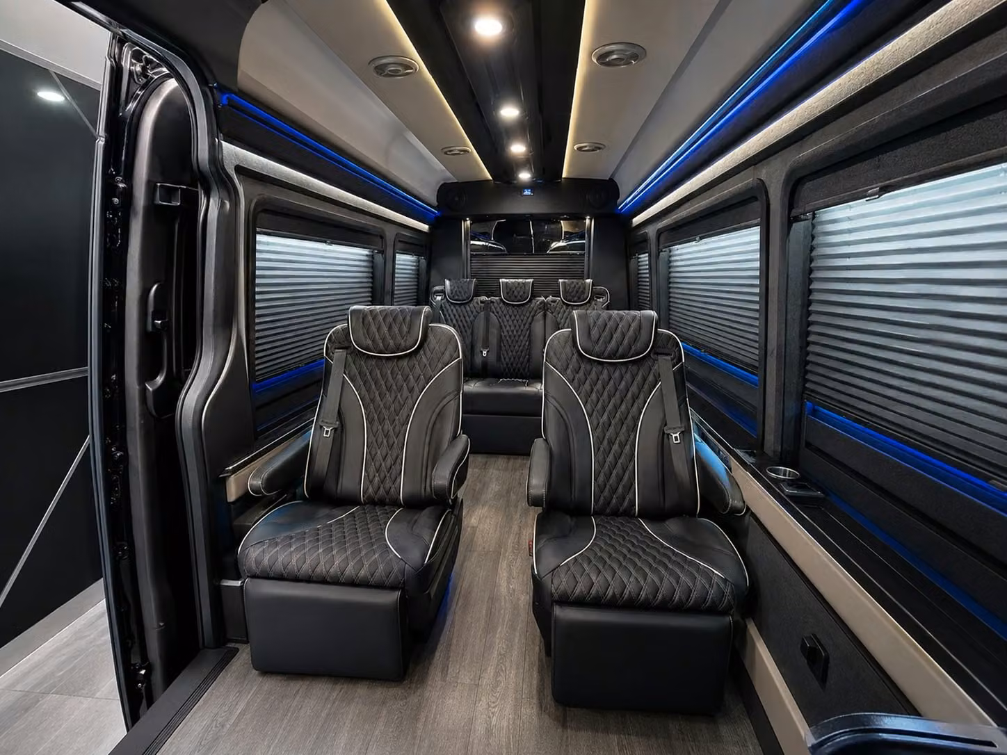 corporate and convention airport shuttles serving stockton groups