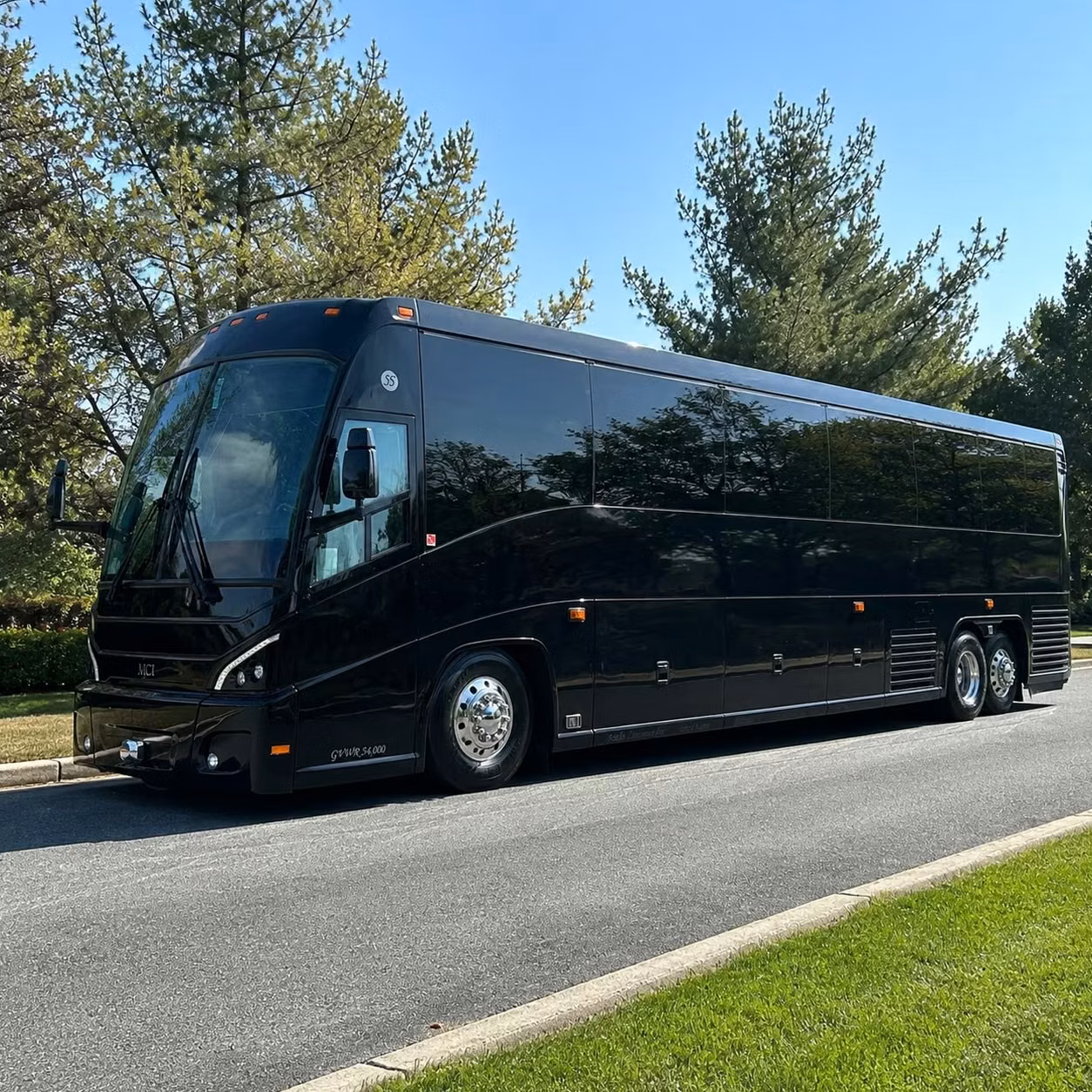 employee shuttles for stockton s warehousing logistics and port operations